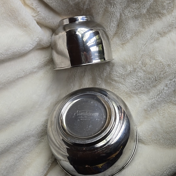 Sunbeam mixing bowls - Picture 2 of 4